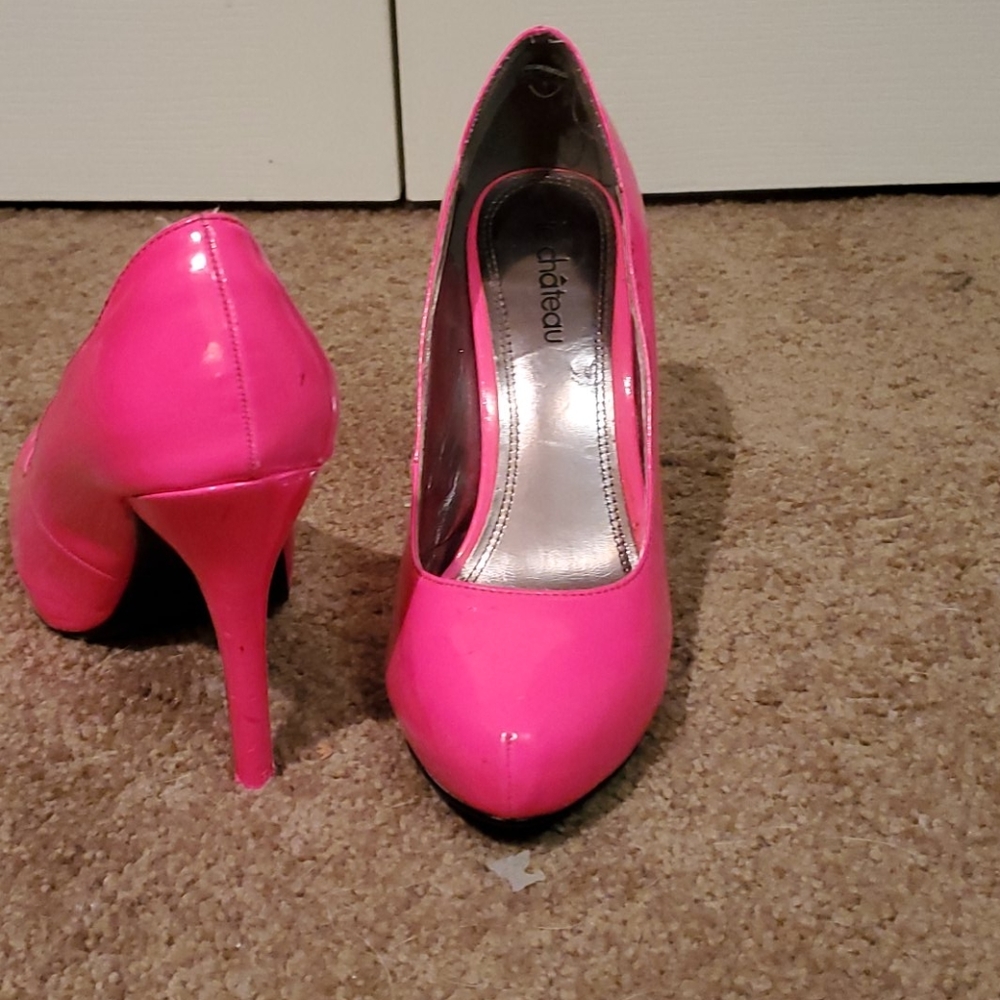 Women's shoes